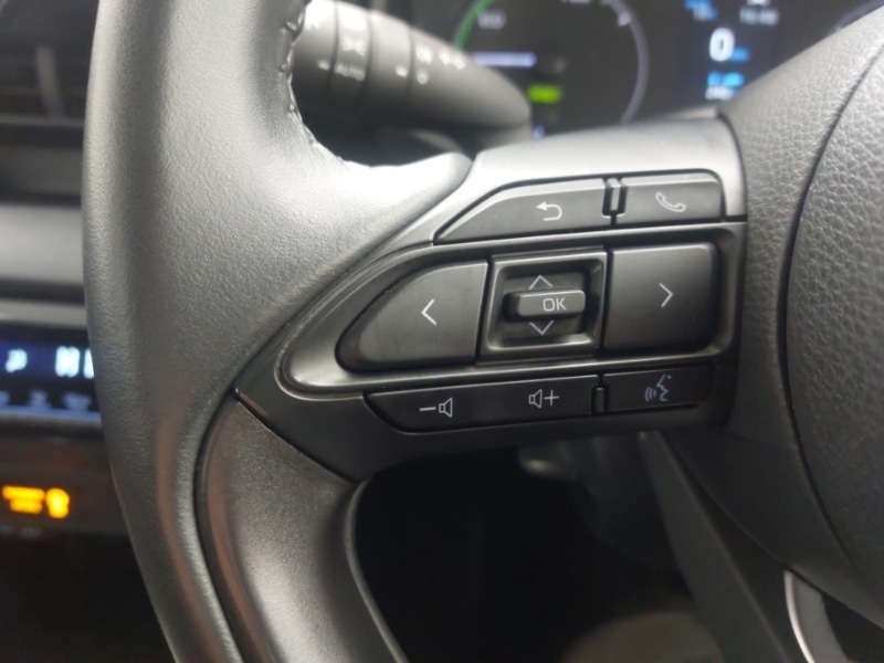 Used Mazda Mazda2 HYBRID 2024 for sale - 76427293: Photo 17