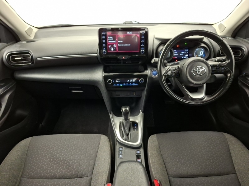 Used Toyota Yaris Cross 2022 for sale - 77544054: Photo 2