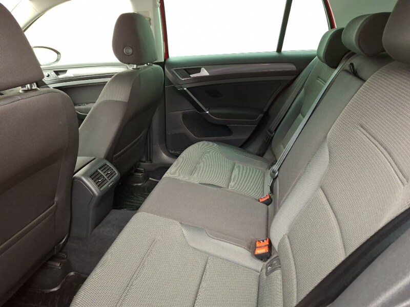 Used Volkswagen Golf 2019 for sale - 77371308: Photo 6