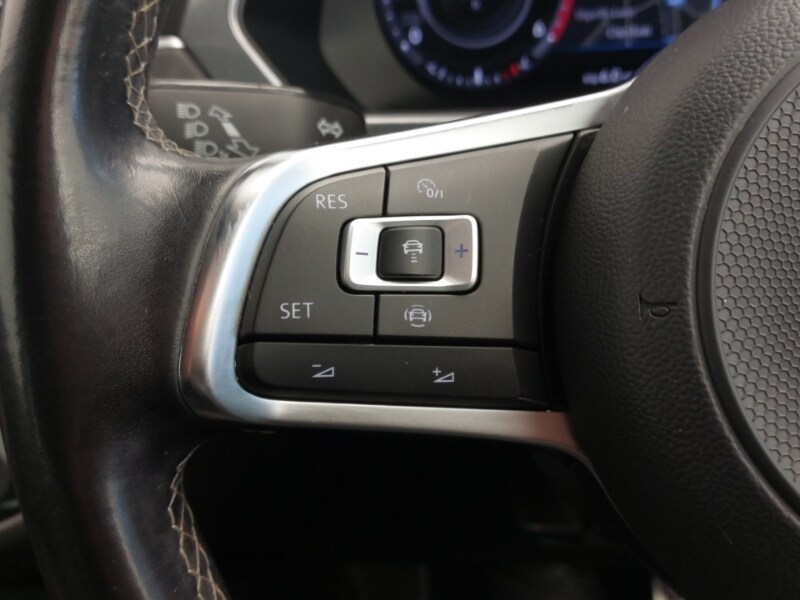 Used Volkswagen Tiguan 2018 for sale - 76663946: Photo 16