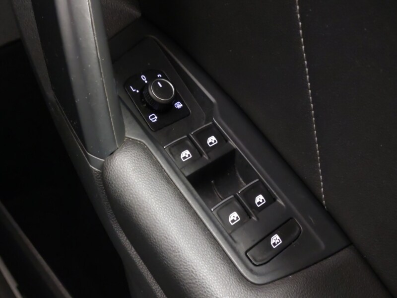 Used Volkswagen Tiguan 2018 for sale - 76663946: Photo 18