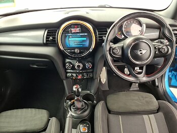 Used MINI Hatch 2019 for sale - 78723422: Photo