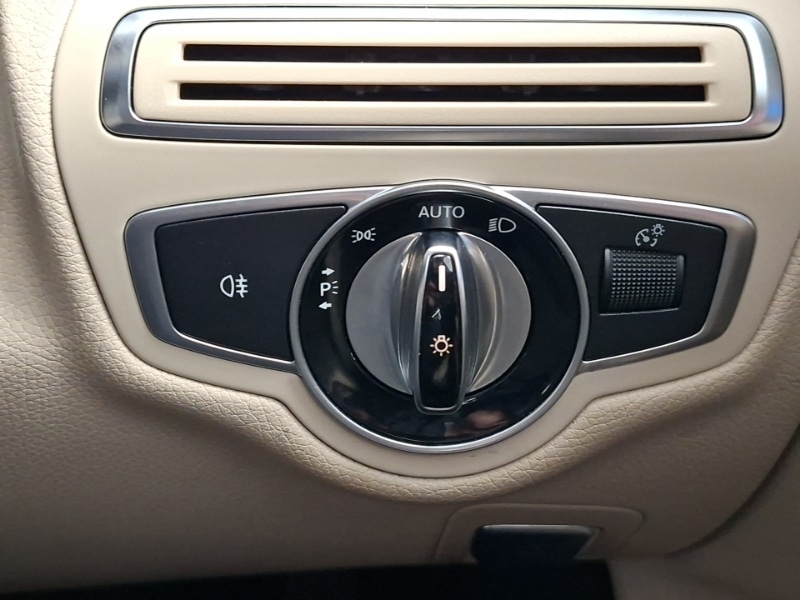 Used Mercedes-Benz C Class 2016 for sale - 78183845: Photo 14