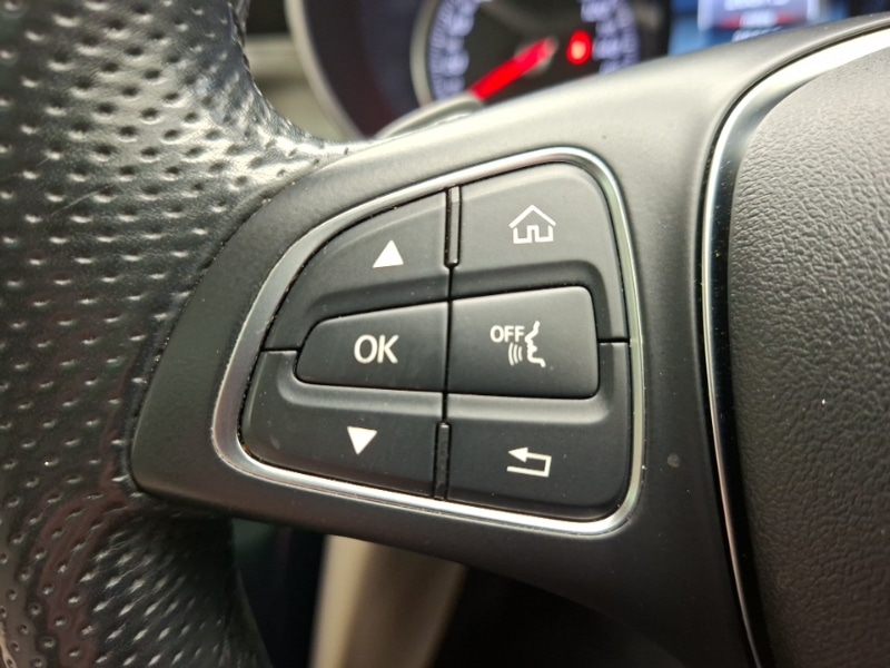 Used Mercedes-Benz C Class 2016 for sale - 78183845: Photo 16