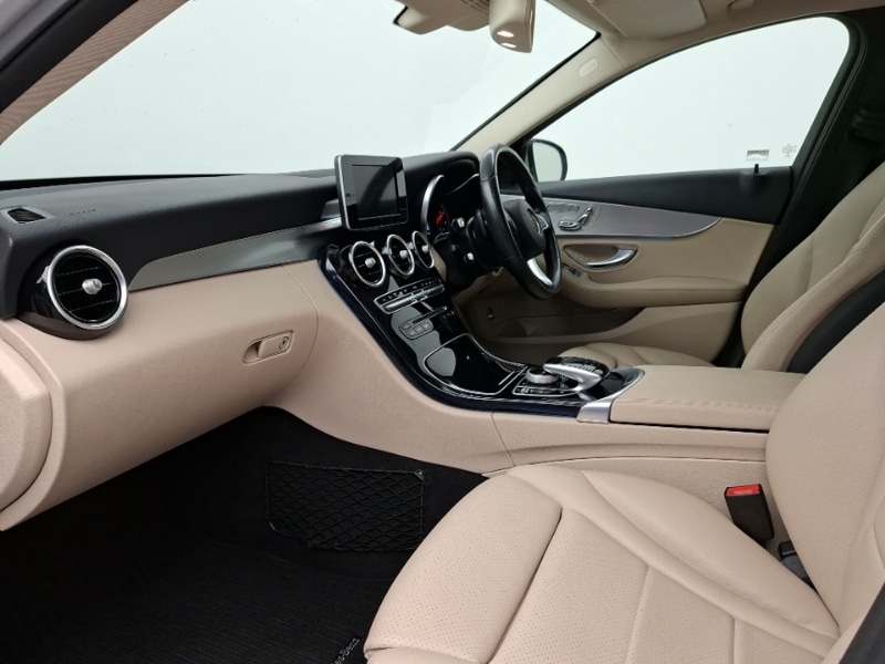 Used Mercedes-Benz C Class 2016 for sale - 78183845: Photo 5