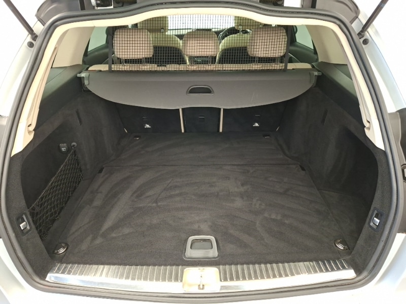 Used Mercedes-Benz C Class 2016 for sale - 78183845: Photo 8