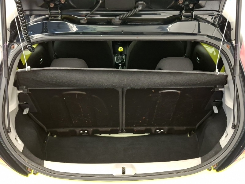 Used Toyota AYGO 2017 for sale - 77800033: Photo 8