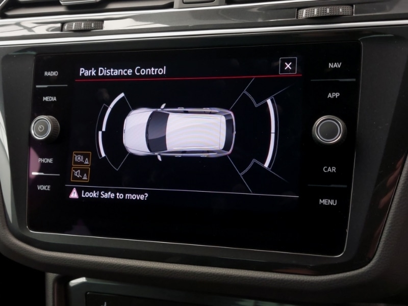 Used Volkswagen Tiguan 2023 for sale - 76498060: Photo 11