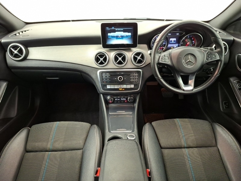 Used Mercedes-Benz CLA 2018 for sale - 77183679: Photo 2