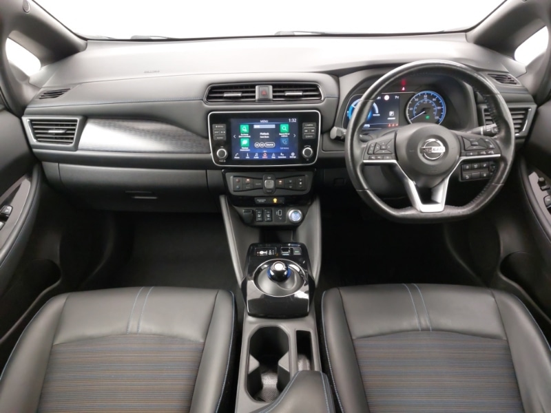 Used Nissan Leaf 2021 for sale - 76928480: Photo 2