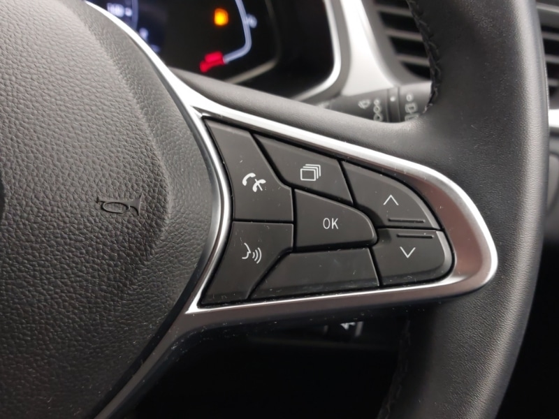 Used Renault Captur 2022 for sale - 77439263: Photo 18