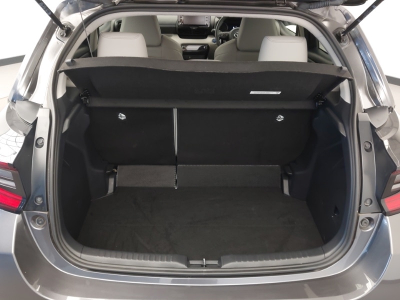 Used Toyota Yaris 2022 for sale - 76444994: Photo 8