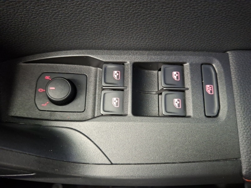 Used SEAT Arona 2023 for sale - 77385781: Photo 12