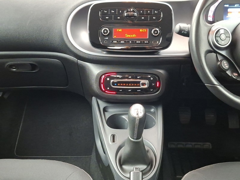 Used smart fortwo 2017 for sale - 77008589: Photo 10