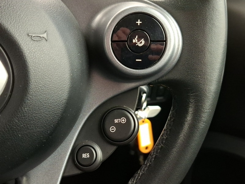 Used smart fortwo 2017 for sale - 77008589: Photo 17