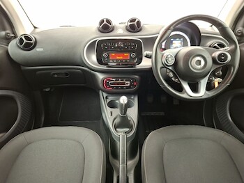 Used smart fortwo 2017 for sale - 77008589: Photo