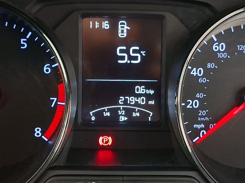 Used Volkswagen Polo 2016 for sale - 77273022: Photo 11