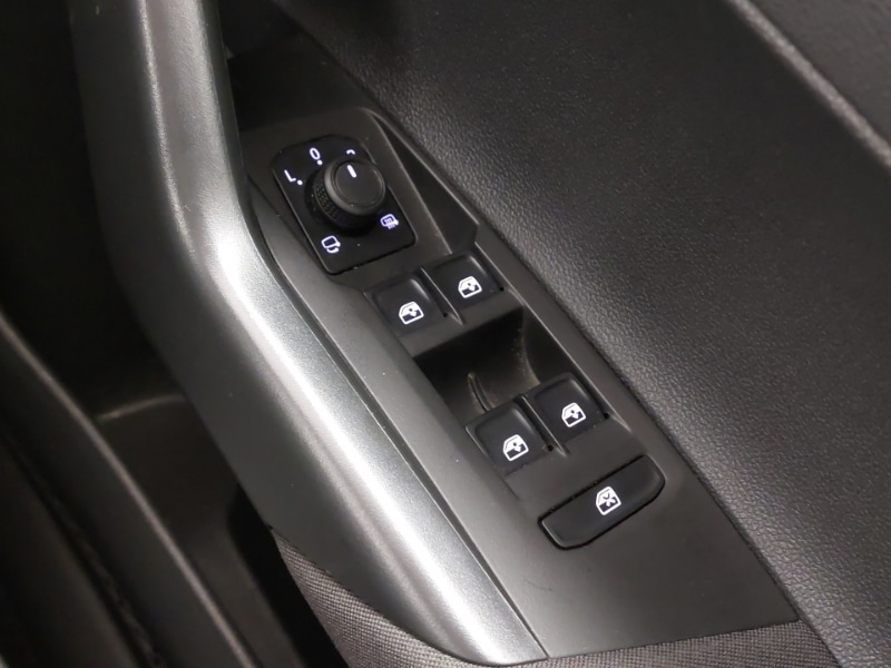 Used Volkswagen Polo 2023 for sale - 76928468: Photo 18