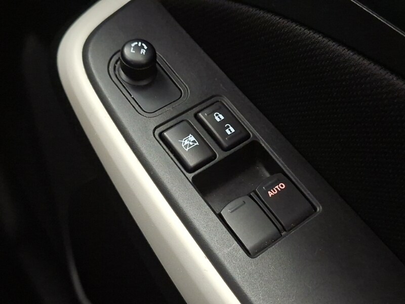 Used Suzuki Swift 2017 for sale - 77183677: Photo 18