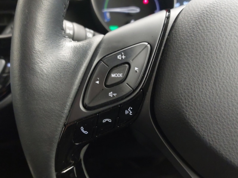 Used Toyota C-HR 2023 for sale - 76614146: Photo 16