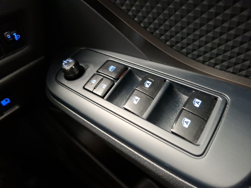 Used Toyota C-HR 2019 for sale - 78112956: Photo 19