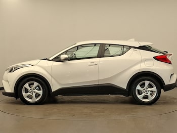 Used Toyota C-HR 2019 for sale - 78112956: Photo