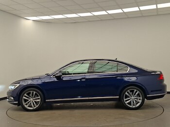 Used Volkswagen Passat 2019 for sale - 78446813: Photo