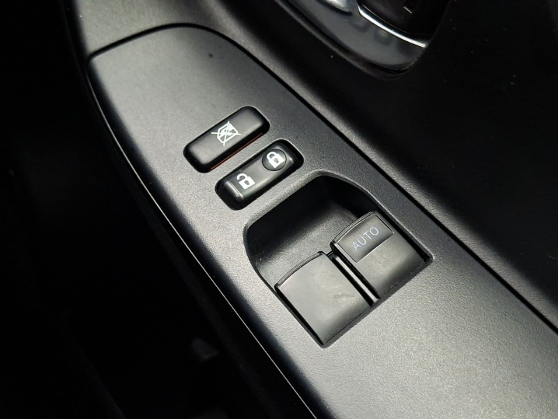 Used Toyota Yaris 2019 for sale - 77874115: Photo 18