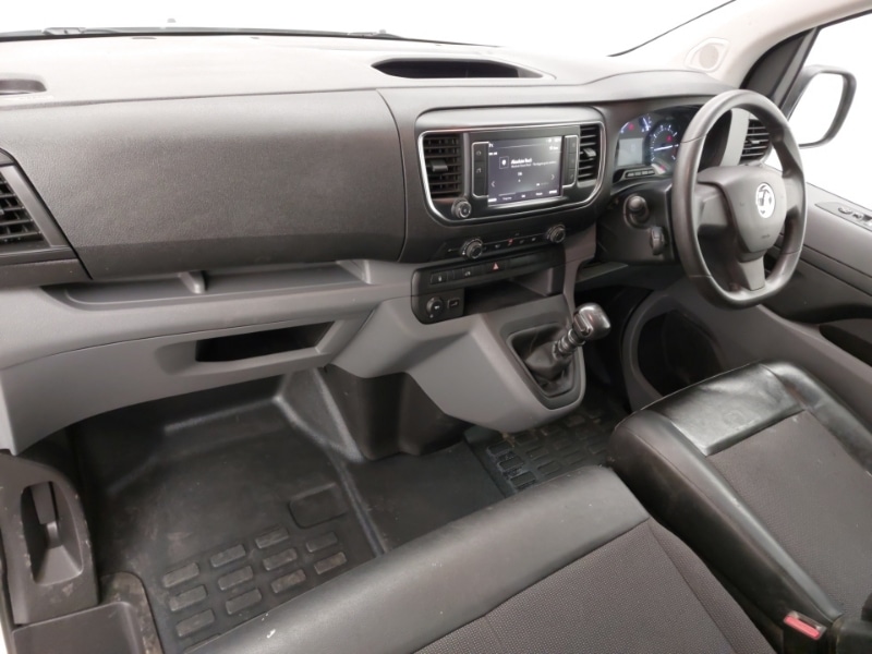 Used Vauxhall Vivaro 2022 for sale - 76879863: Photo 2