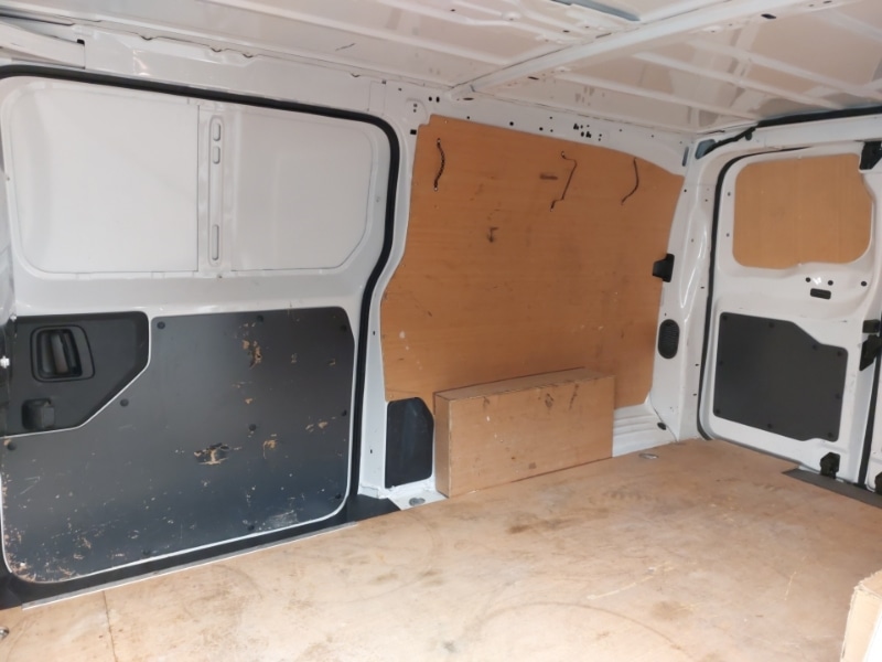 Used Vauxhall Vivaro 2022 for sale - 76879863: Photo 6