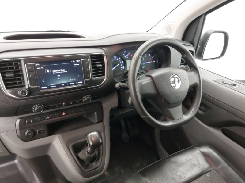 Used Vauxhall Vivaro 2022 for sale - 76879863: Photo 7