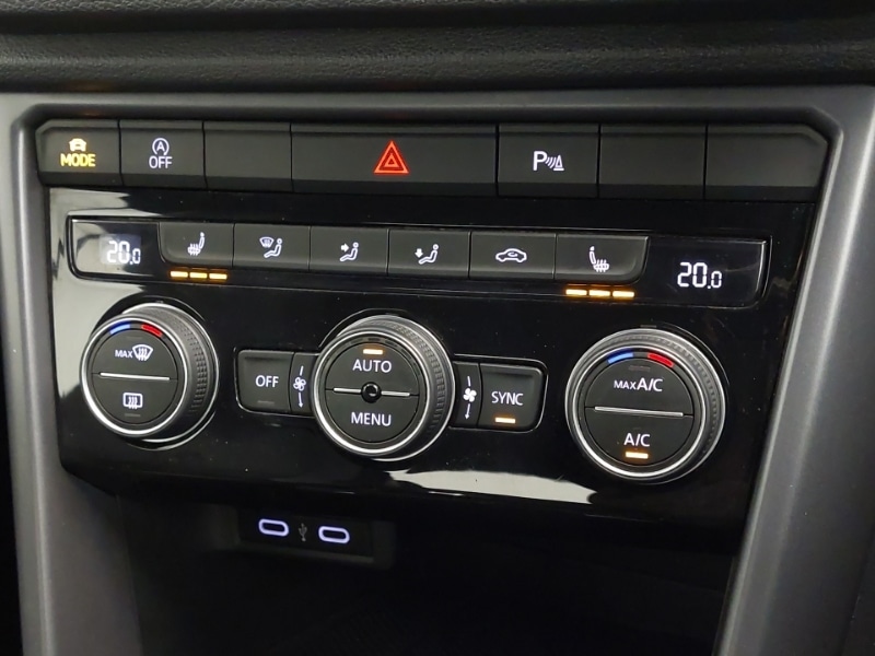 Used Volkswagen T-Roc 2021 for sale - 76309080: Photo 15