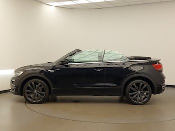 Used Volkswagen T-Roc 2021 for sale - 76309080: Photo