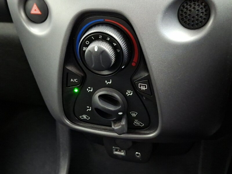 Used Toyota AYGO 2021 for sale - 77343235: Photo 13