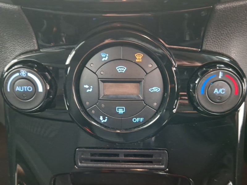 Used Ford Fiesta 2014 for sale - 78099460: Photo 14