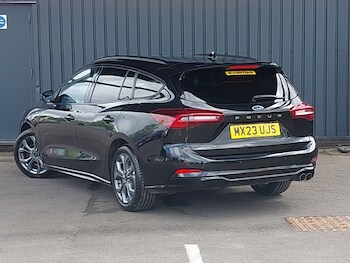 Used Ford Focus 2023 for sale - 78600276: Photo