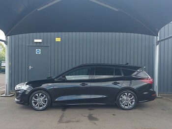 Used Ford Focus 2023 for sale - 78600276: Photo