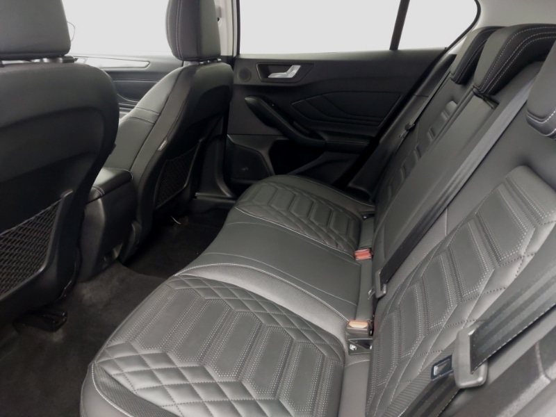 Used Ford Focus 2022 for sale - 76456025: Photo 6