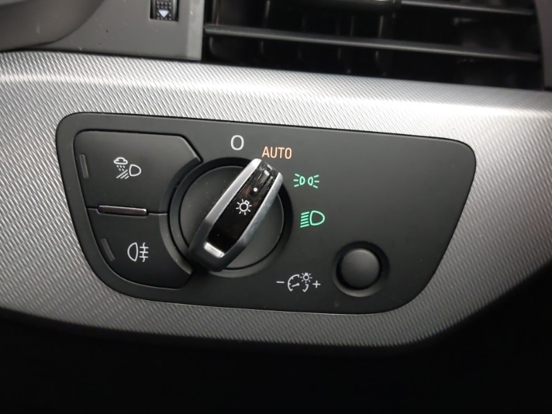 Used Audi A4 2017 for sale - 76471630: Photo 17