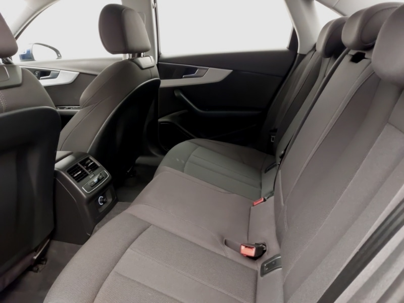 Used Audi A4 2017 for sale - 76471630: Photo 6