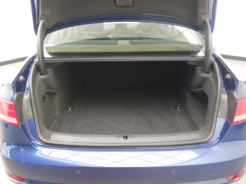 Used Audi A4 2017 for sale - 76471630: Photo 8