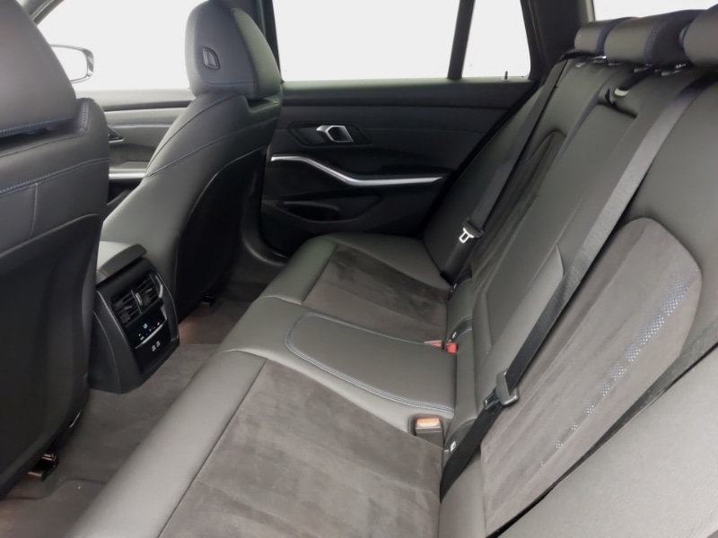 Used BMW 3 Series 2024 for sale - 76741706: Photo 6