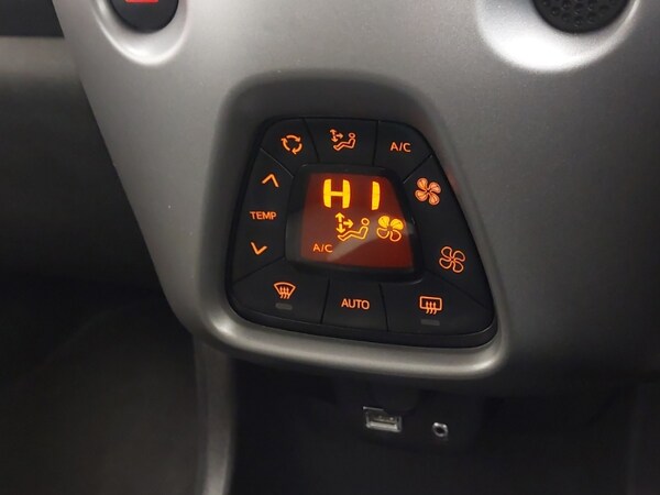 Used Toyota AYGO 2019 for sale - 76269044: Photo 13