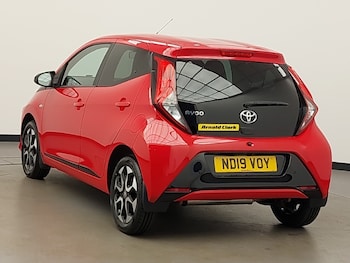 Used Toyota AYGO 2019 for sale - 76269044: Photo 3