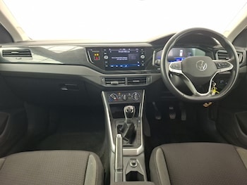 Used Volkswagen Polo 2024 for sale - 78664616: Photo