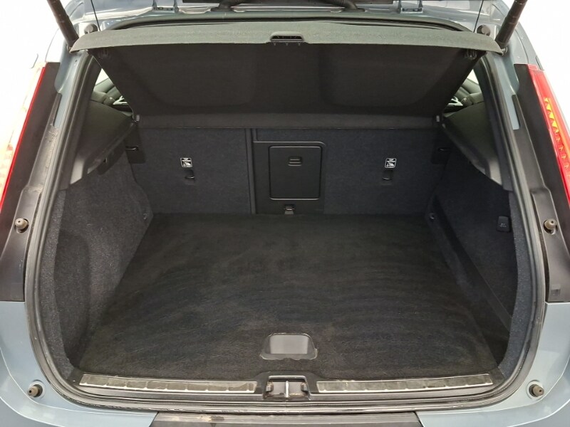 Used Volvo XC40 2019 for sale - 77573248: Photo 8