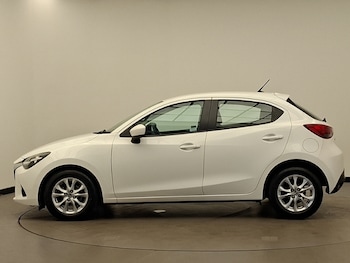 Used Mazda Mazda2 2016 for sale - 79347853: Photo