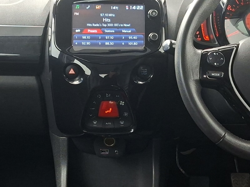 Used Toyota AYGO 2015 for sale - 78163900: Photo 10