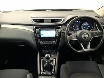 Used Nissan Qashqai 2017 for sale - 78518994: Photo