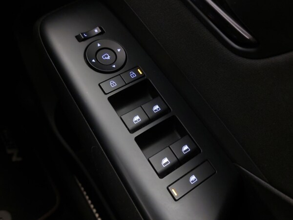 Used Hyundai KONA 2024 for sale - 76160739: Photo 18